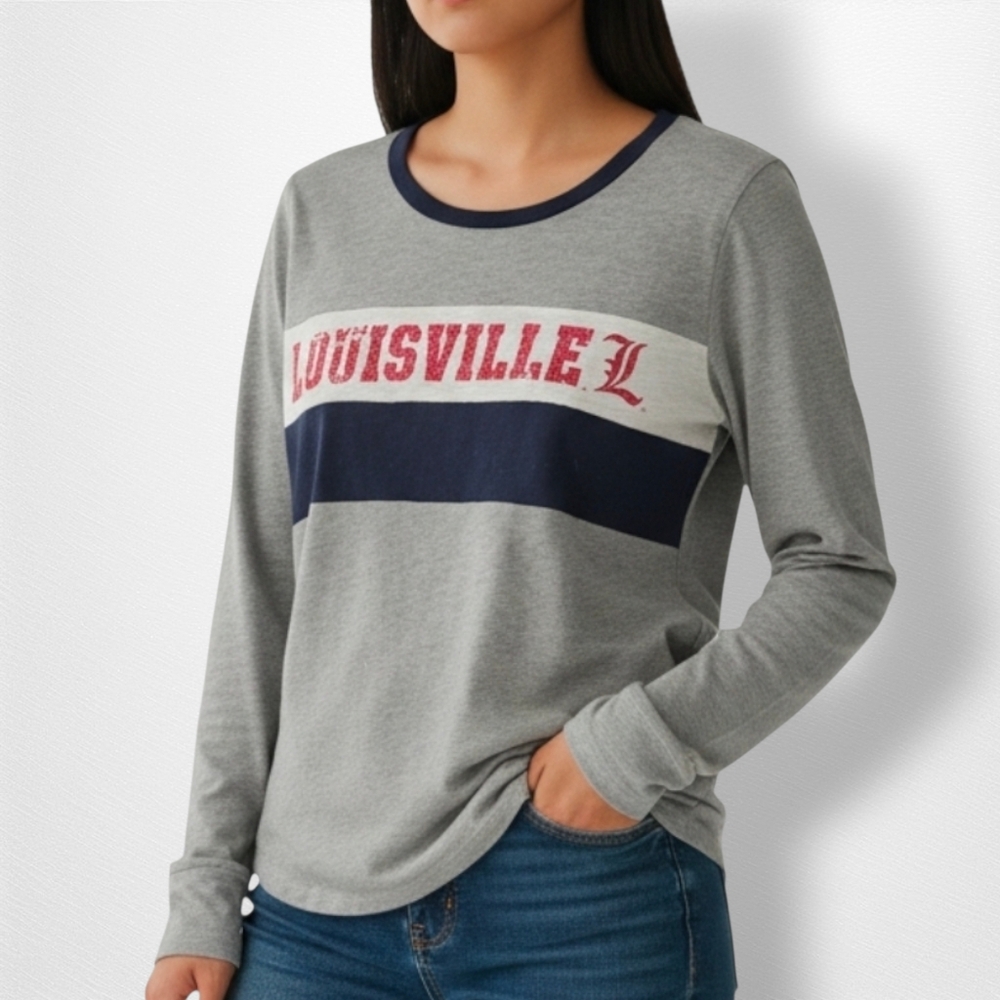 PINK Victoria's Secret Gray and‎ Black Tee